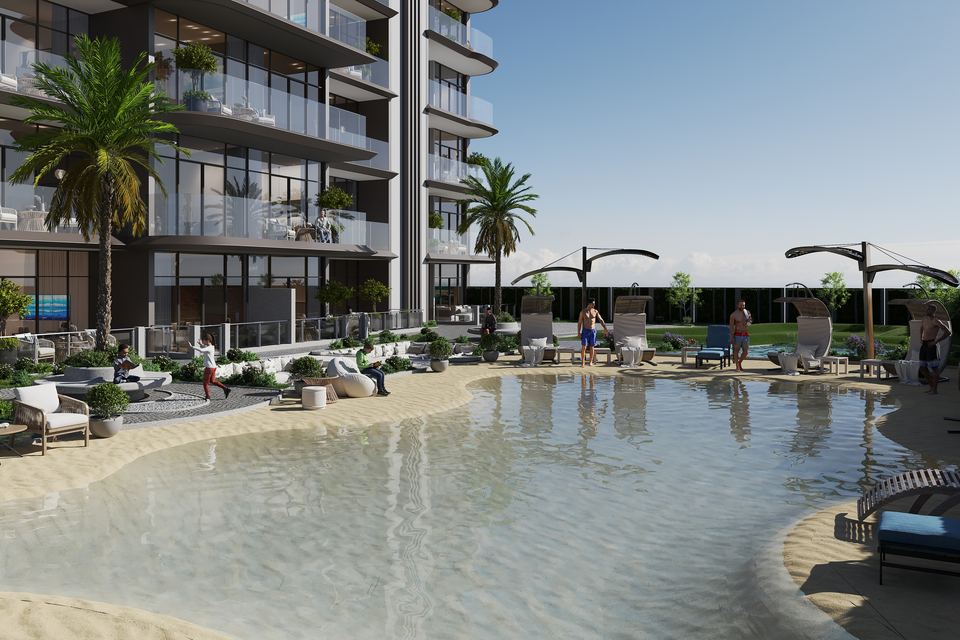 Beach-edge pool with shaded seating at the foot of Floareá Skies