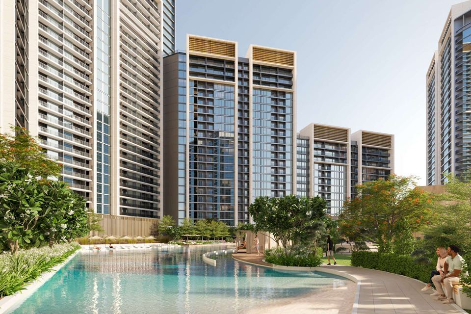 Podium pool and landscaping between the Orbis towers